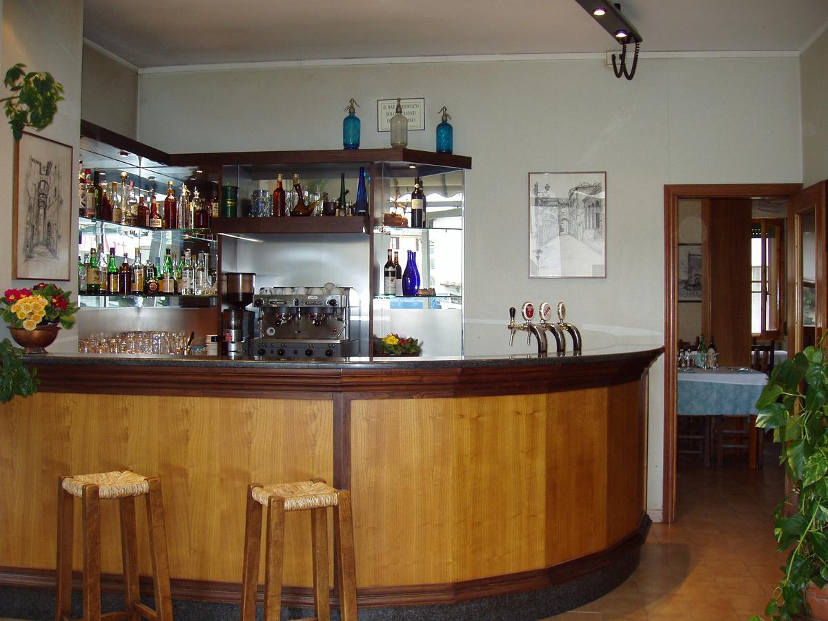Albergo Ristorante Taverna Dalla "Lisina" Сансеполькро Экстерьер фото